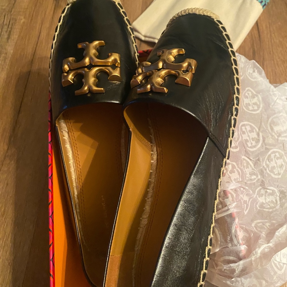 Tory Burch New size 9 ELEANOR ESPADRILLE